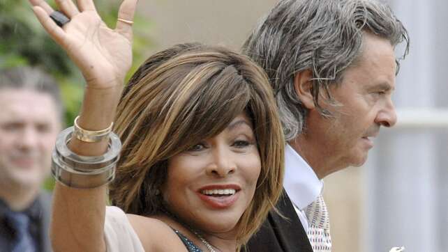 Zeitung: Tina Turners Witwer hat eine neue Beziehung