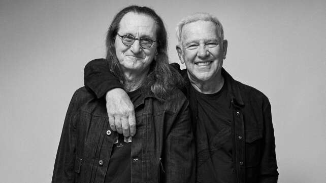Kultband Rush mit deutscher Schlagzeugerin auf Europa-Tour