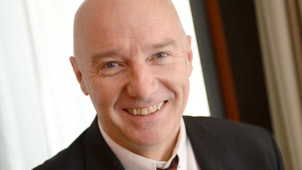 Der Sänger Midge Ure der britischen Band Ultravox